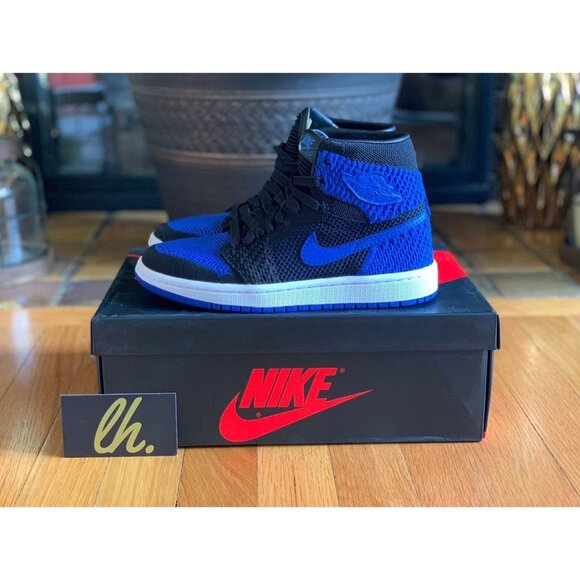 Size 4y Air Jordan 1 Retro High "Flyknit Royal" - Picture 1 of 5